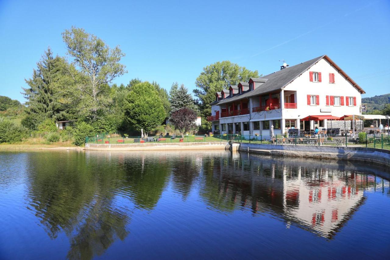 Le Lac Des Moines Condat  Bagian luar foto