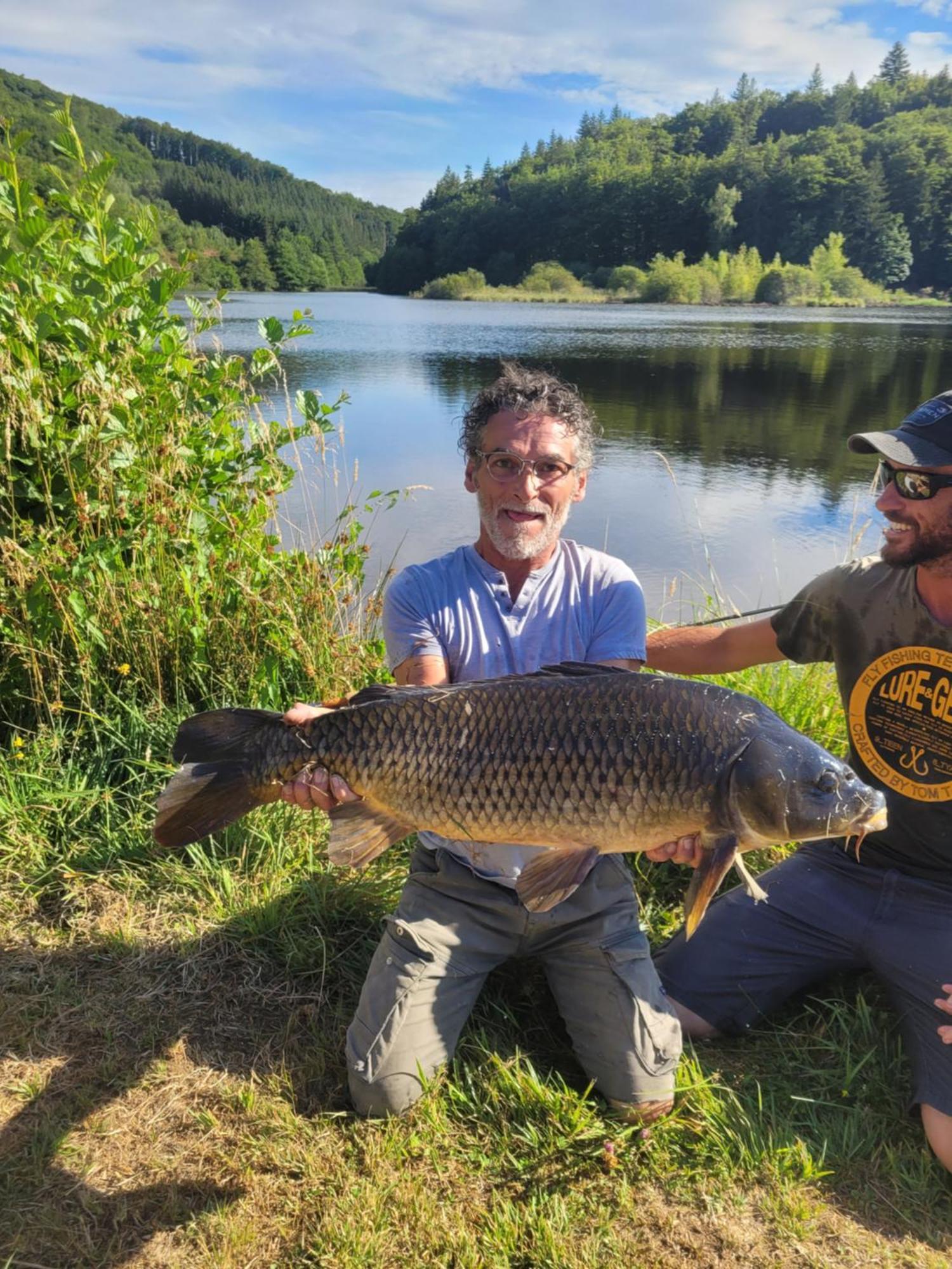 Le Lac Des Moines Condat  Bagian luar foto